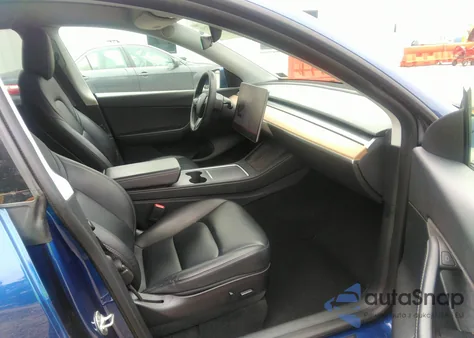 2021 Tesla Model Y Long Range Dual Motor All-Wheel Drive from USA, damaged, VIN 5YJYGDEE1MF243267